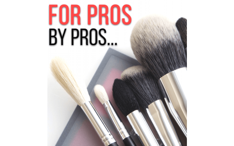 Win £100 in make up vouchers to spend at Crown Brush Marie Claire