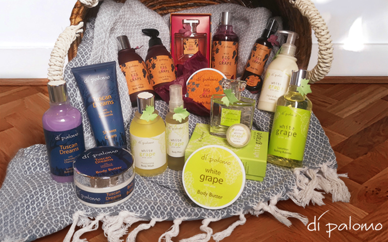 Image: https://d156t06c5w8ykm.cloudfront.net/competitiondesign/Fragrance_Bundles_marieclaire_800x500.jpg Di Palomo Fig  Grape Bundle