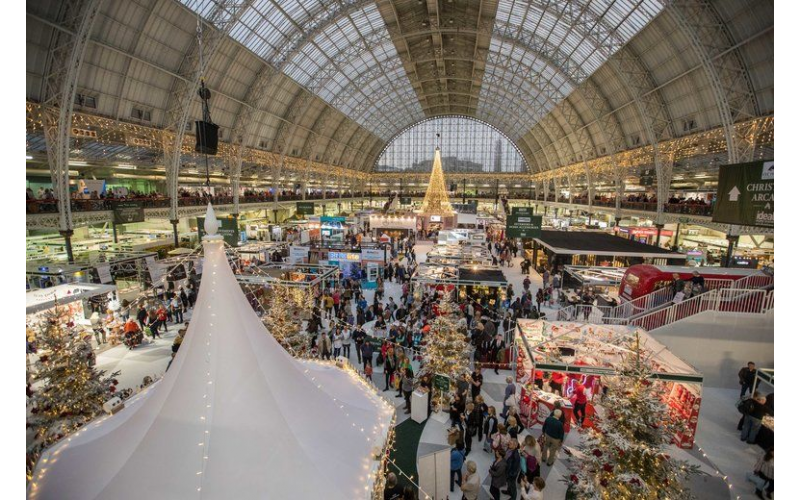 Win 4 tickets to attend Ideal Home Show Christmas