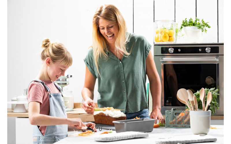 Win a set of KitchenAid Aluminized Steel Bakeware Good Housekeeping