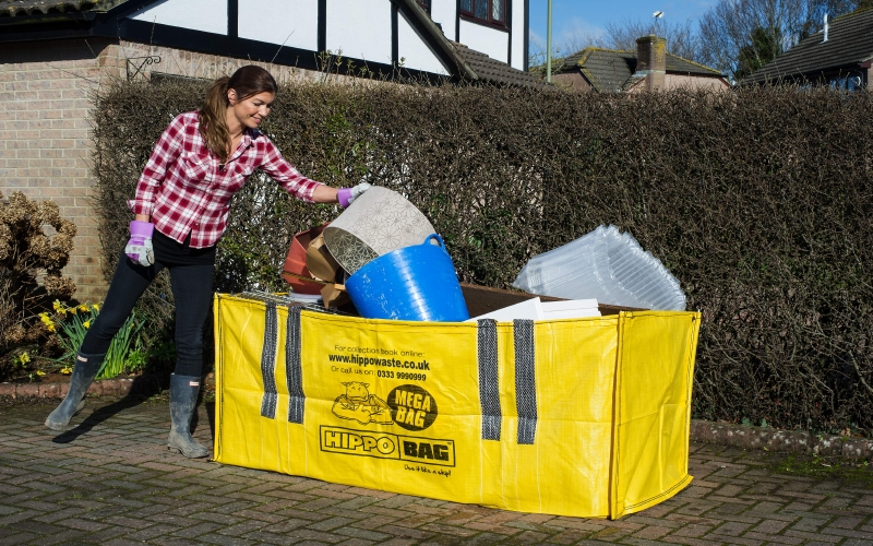 Win a MEGABAG-sized HIPPOBAG with collection