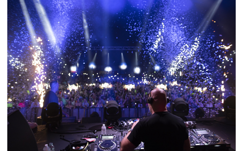 4 VIP tickets to Reminisce Festival with a night in a hotel